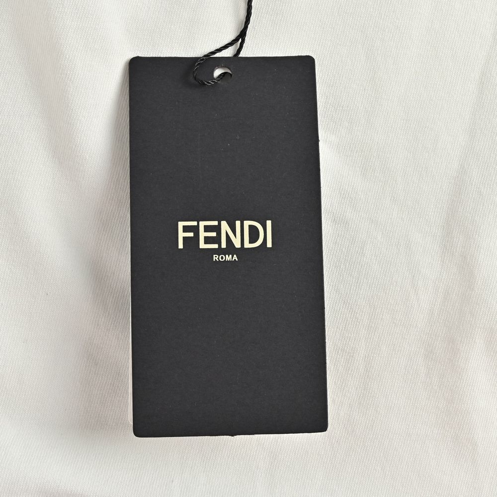 Fendi T-shirts-663