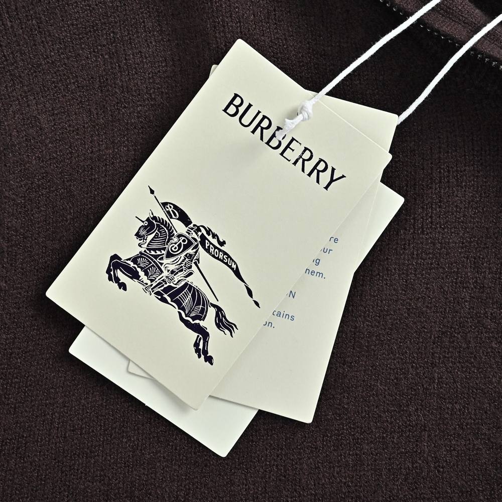 Burberry Sweater-063