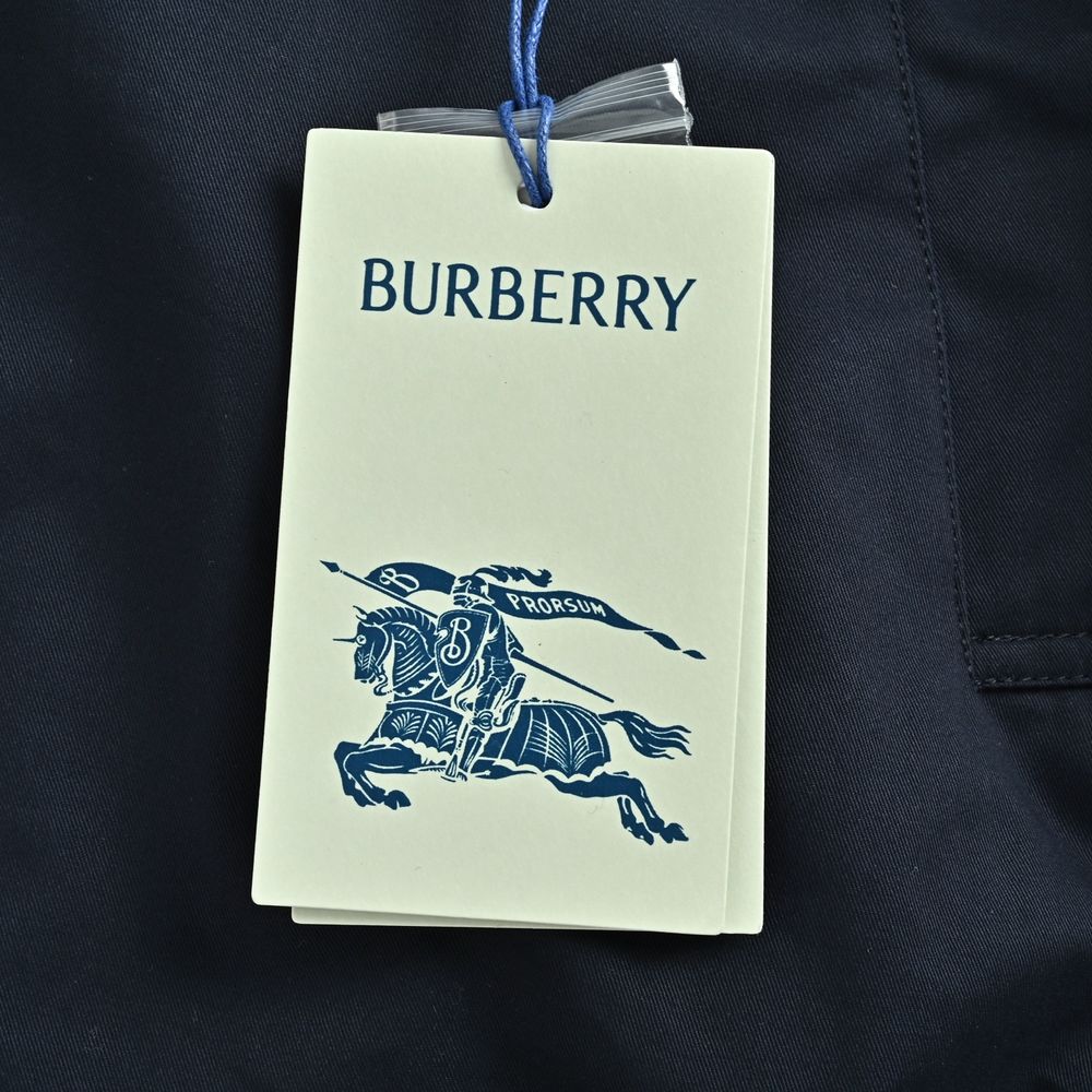 Burberry Leather Jacket-022