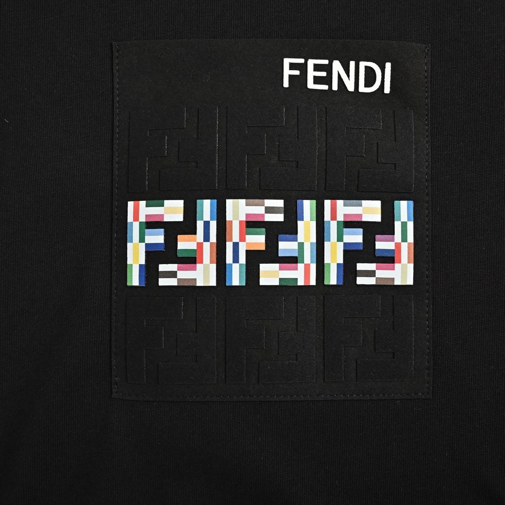 Fendi T-shirts-615