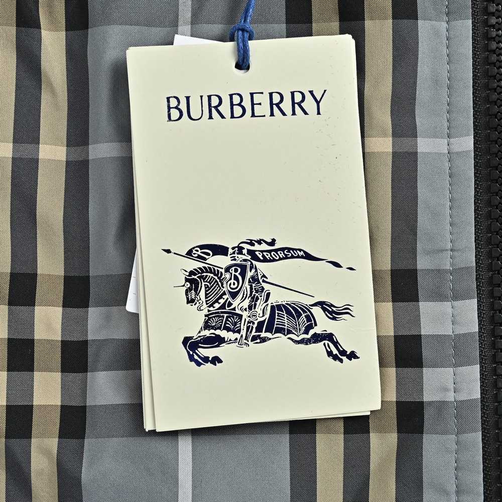 Burberry Leather Jacket-040