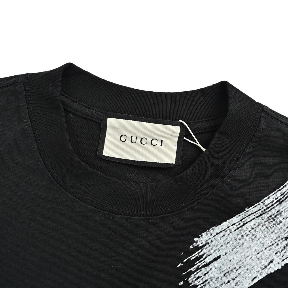 GUCCI T-shirts-412
