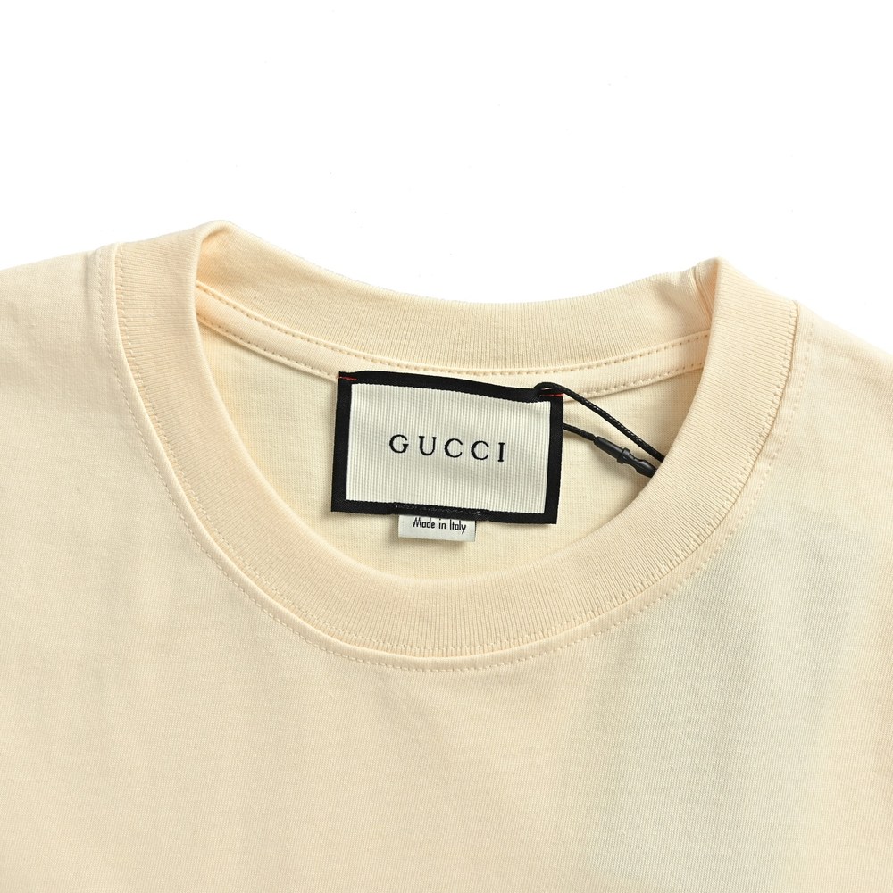 GUCCI T-shirts-411