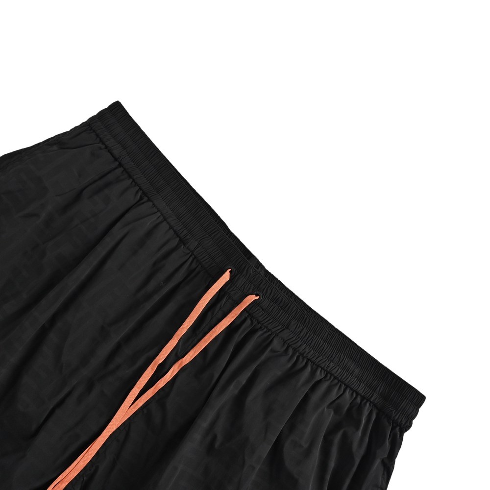 Fendi Shorts-015
