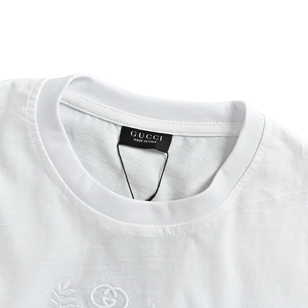 GUCCI T-shirts-337