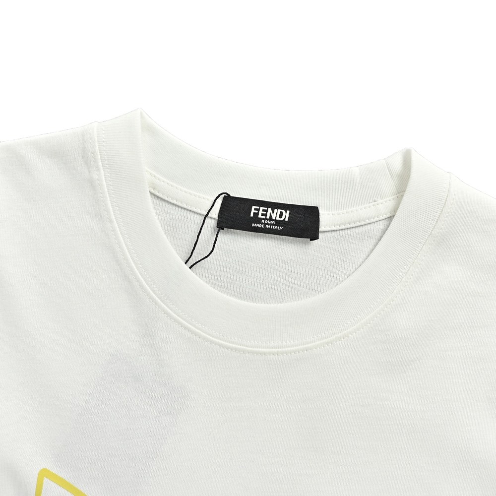 Fendi T-shirts-682