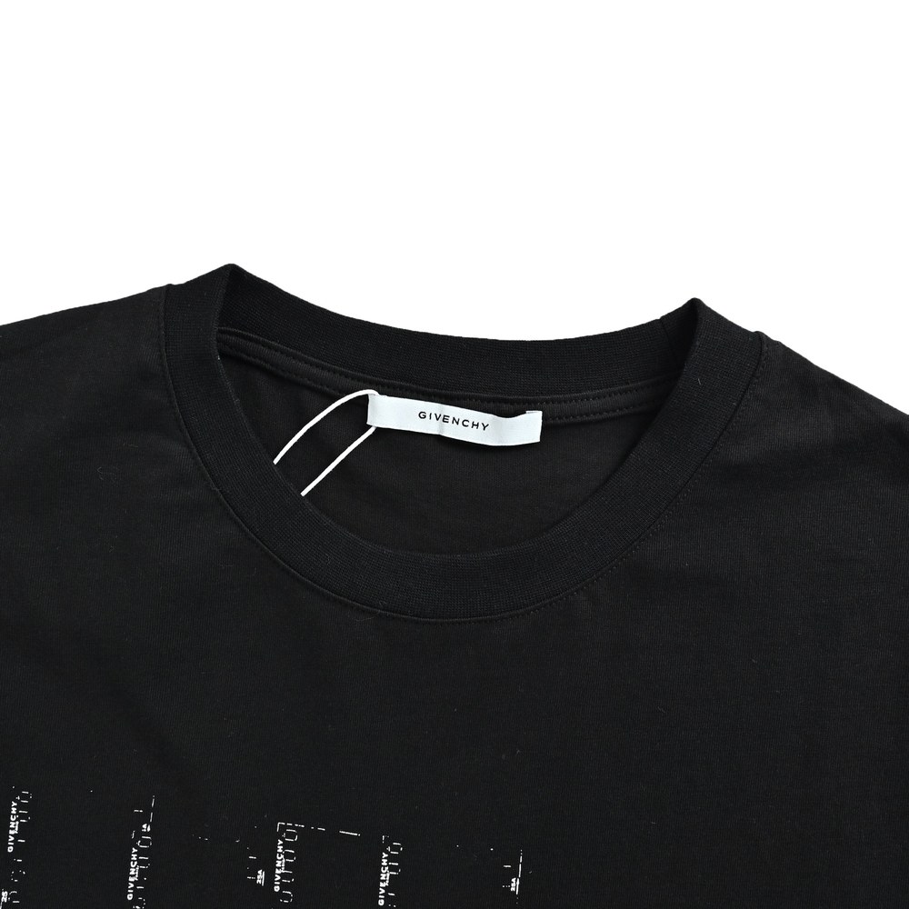 GIVENCHY T-shirts-049