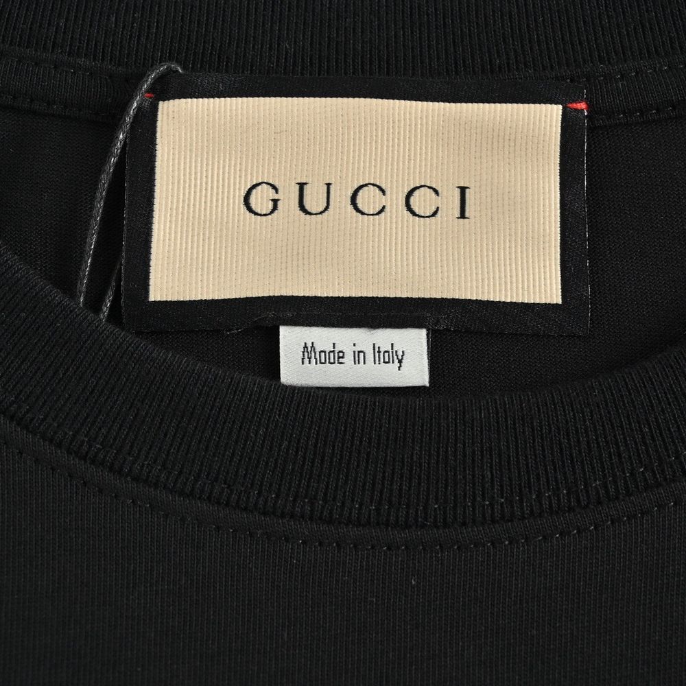 GUCCI T-shirts-354