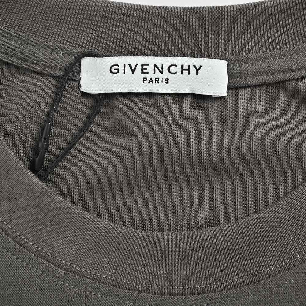 GIVENCHY T-shirts-062