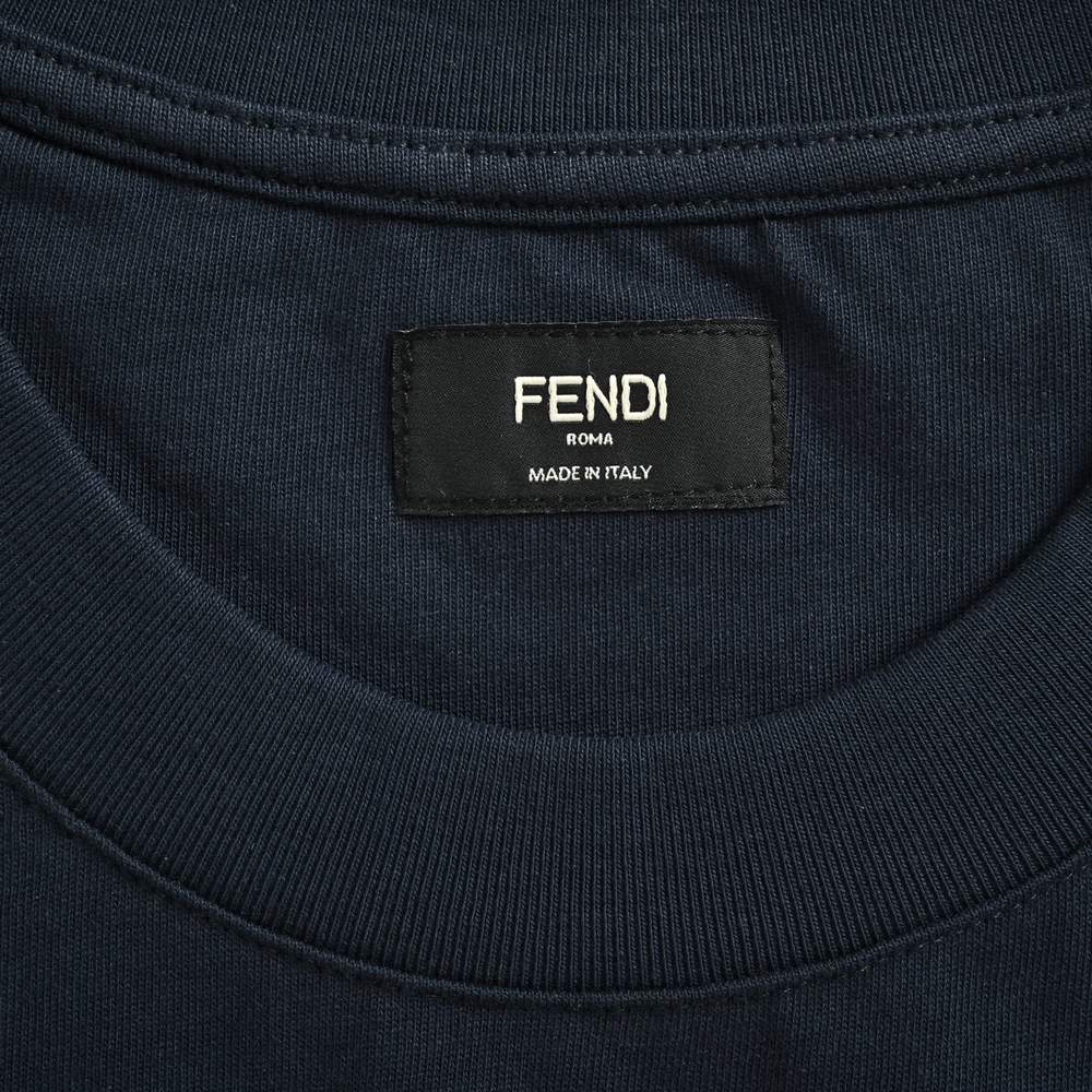 Fendi T-shirts-674