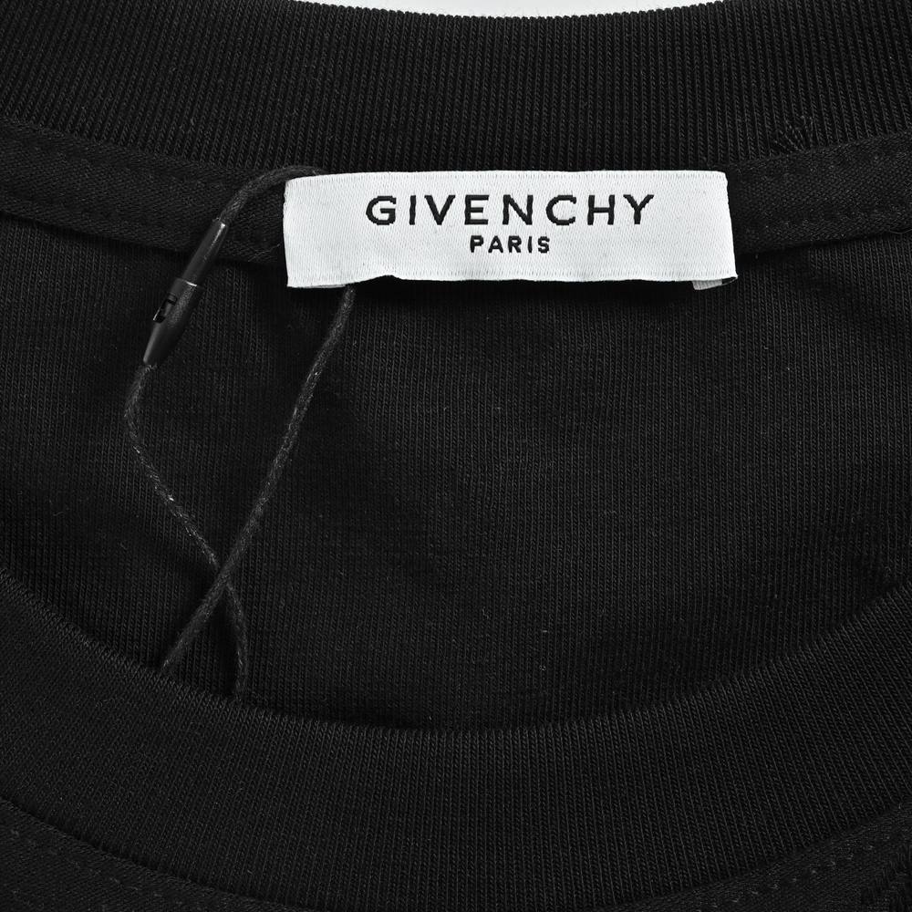 GIVENCHY T-shirts-060