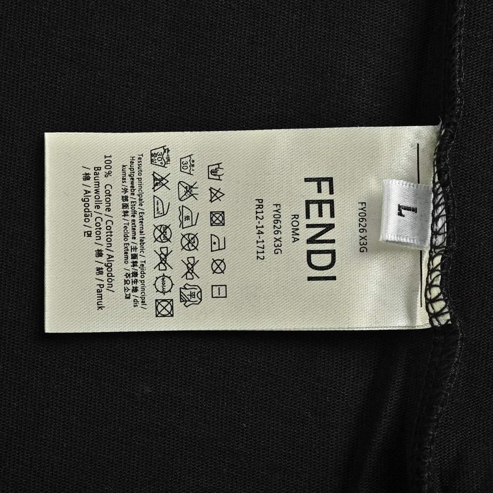 Fendi T-shirts-677