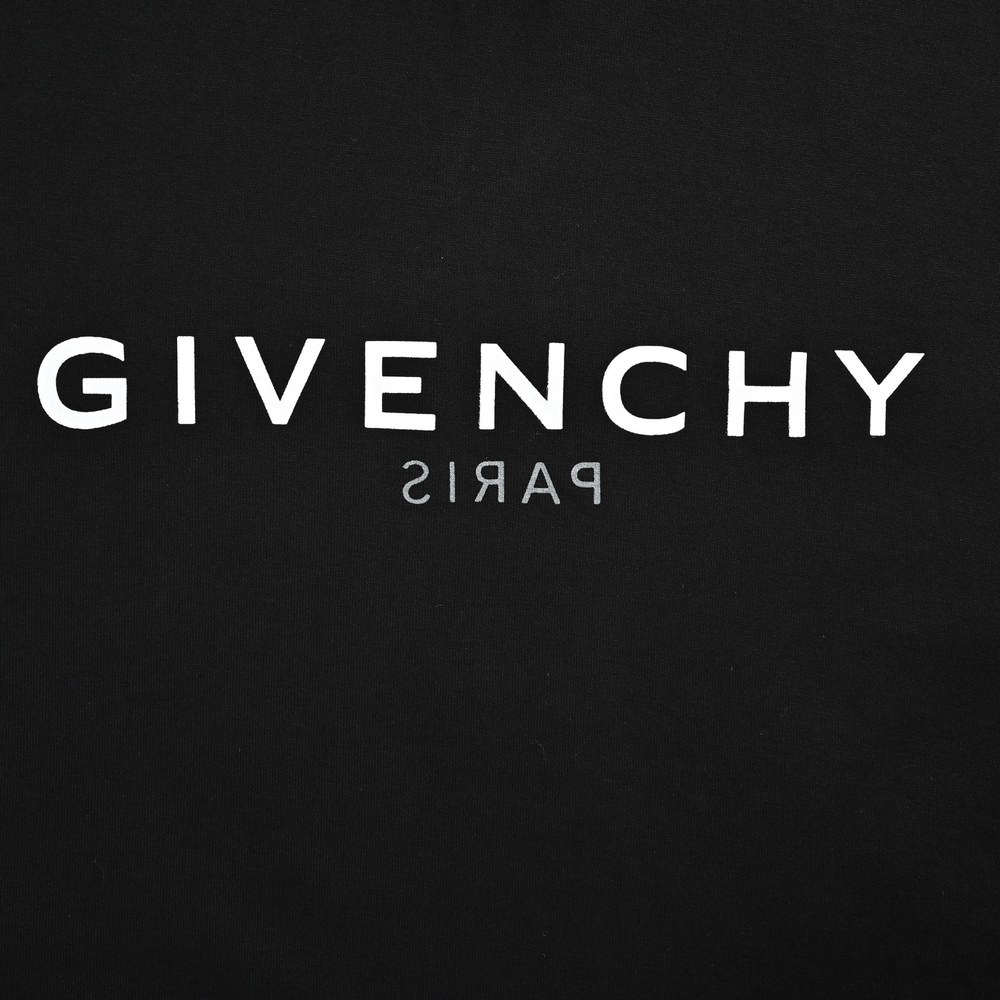 GIVENCHY T-shirts-063