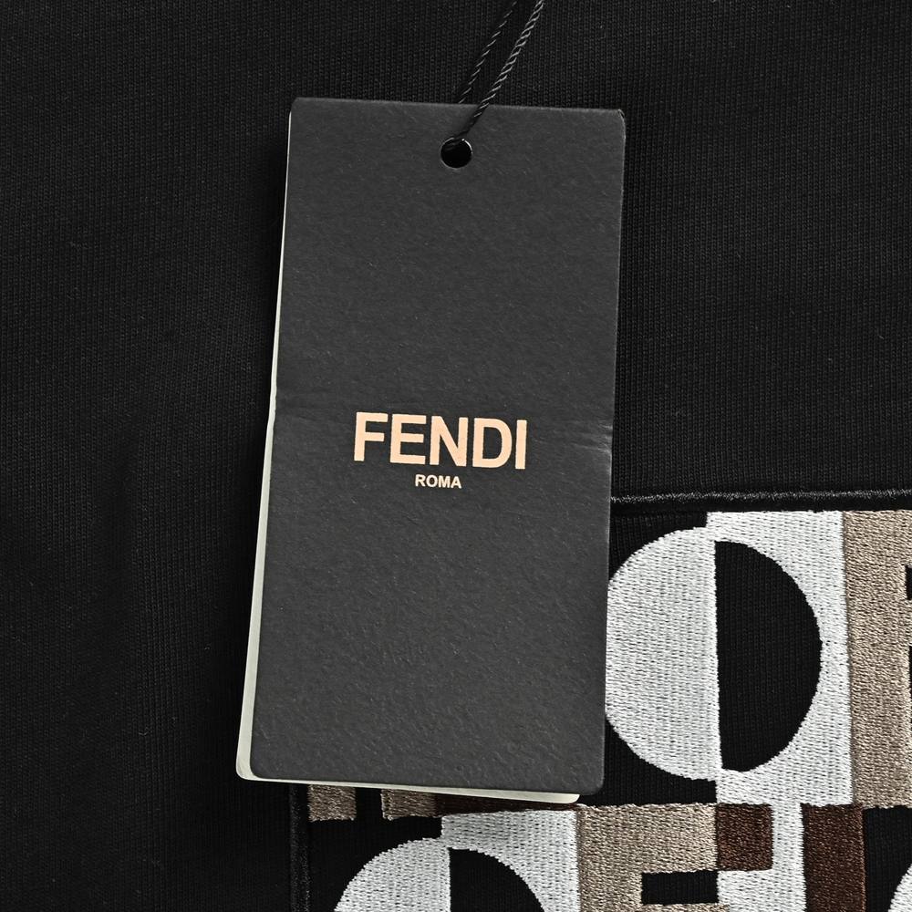 Fendi T-shirts-677