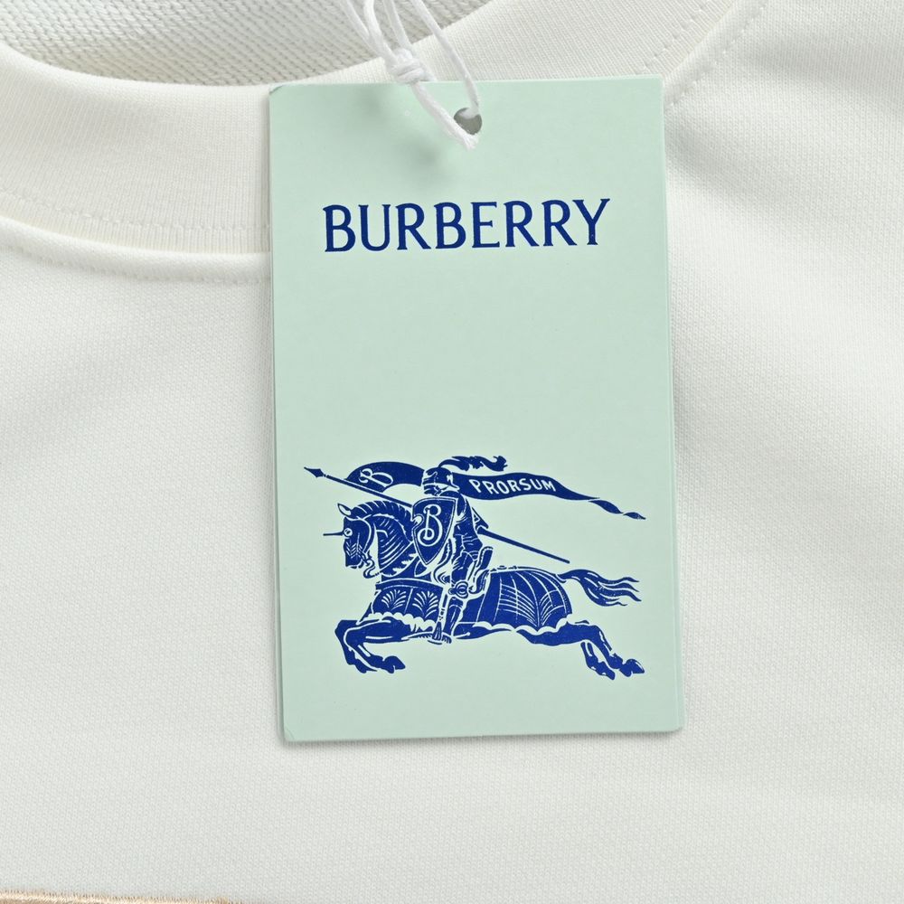 GUCCI T-shirts-381