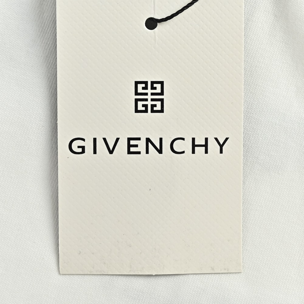 GIVENCHY T-shirts-046