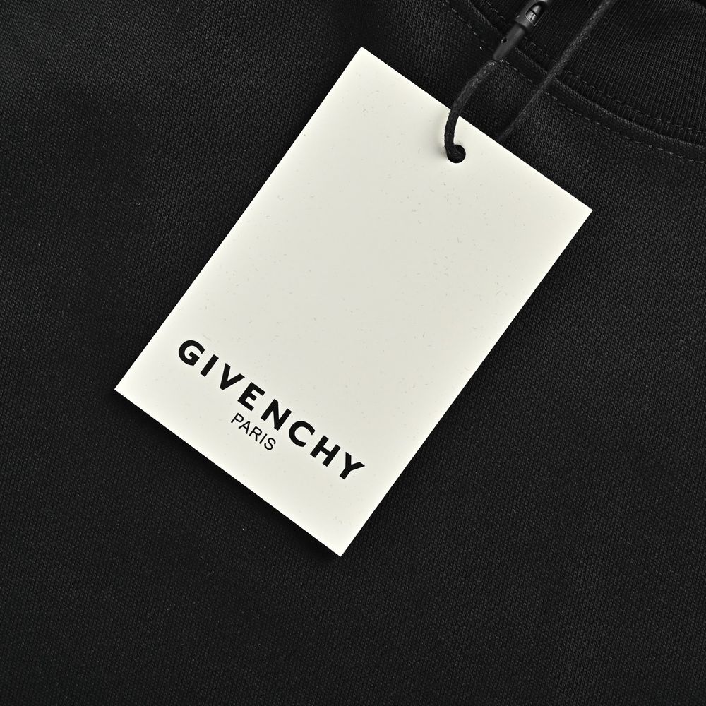 GIVENCHY T-shirts-045