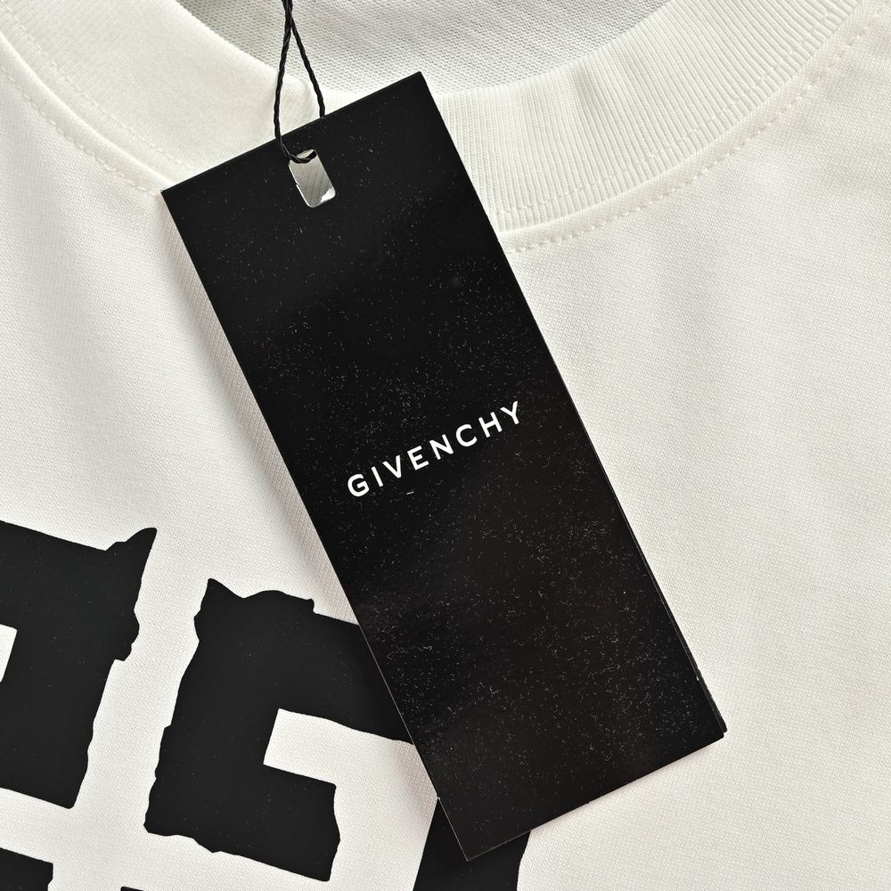 GIVENCHY T-shirts-043