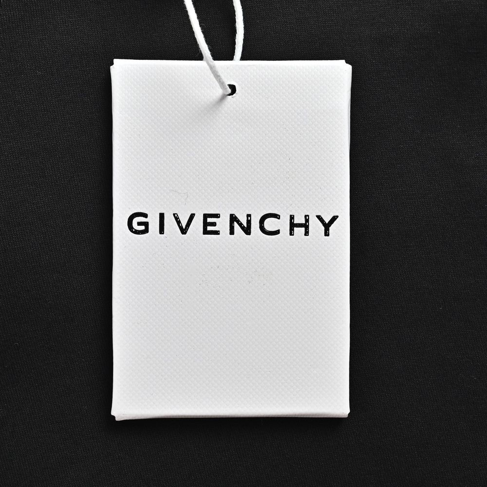 GIVENCHY T-shirts-063