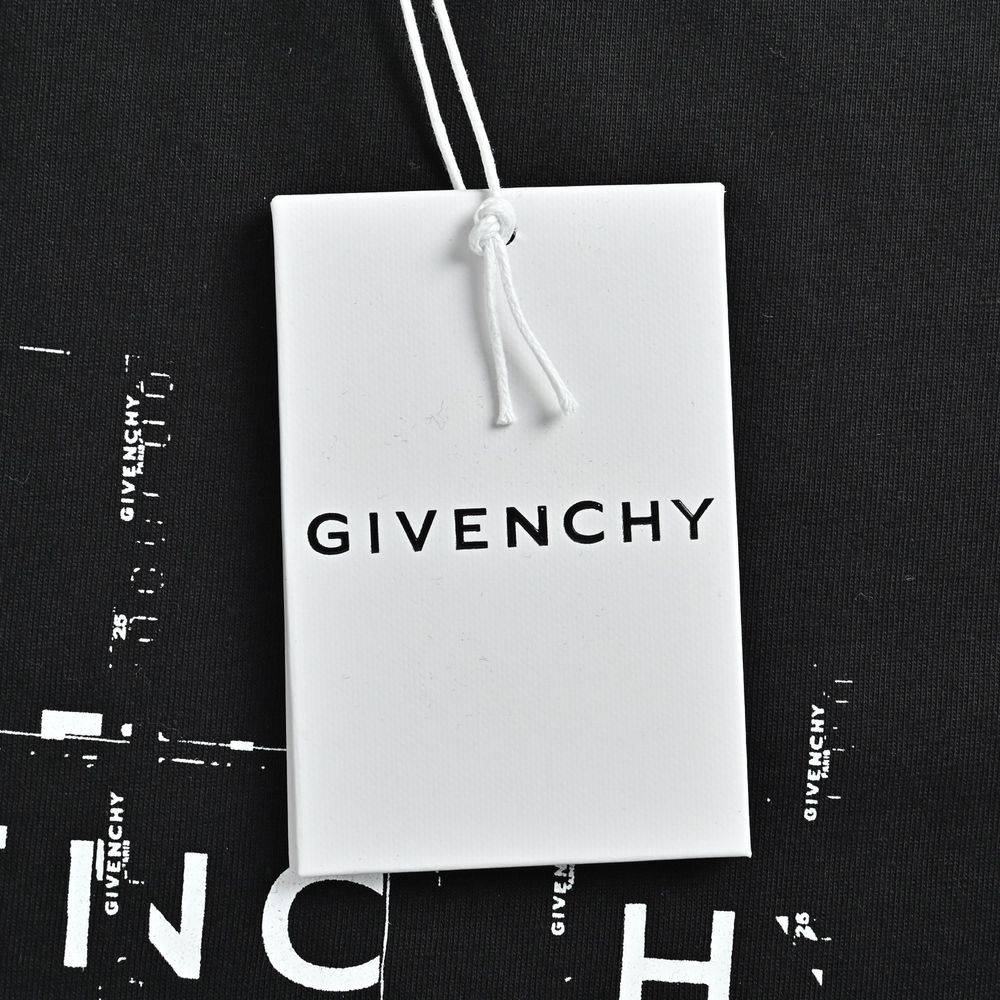 GIVENCHY T-shirts-049