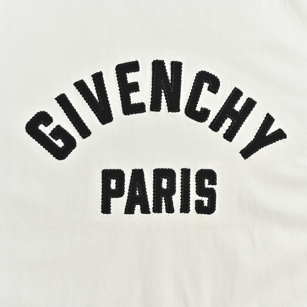 GIVENCHY T-shirts-077