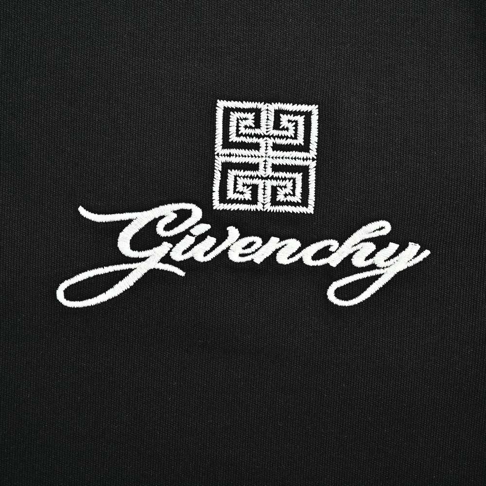 GIVENCHY T-shirts-045