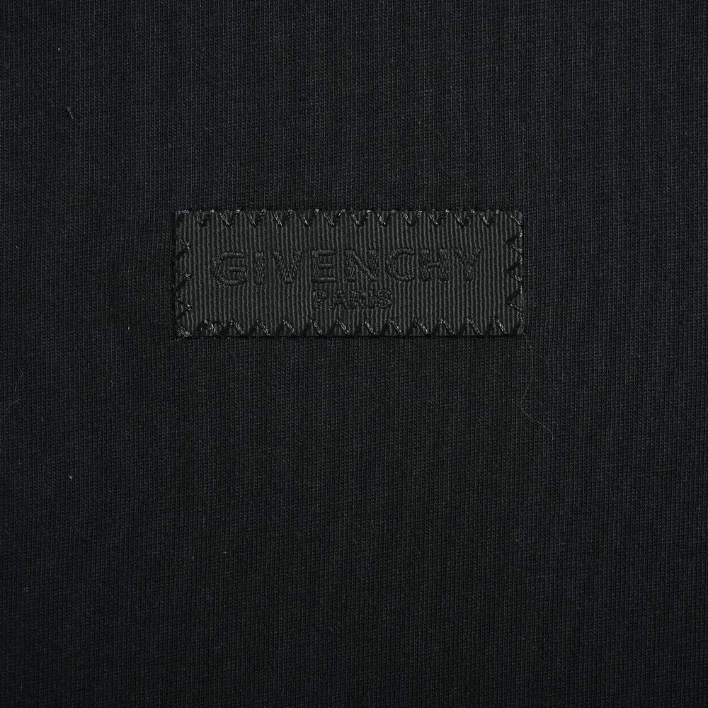 GIVENCHY T-shirts-047