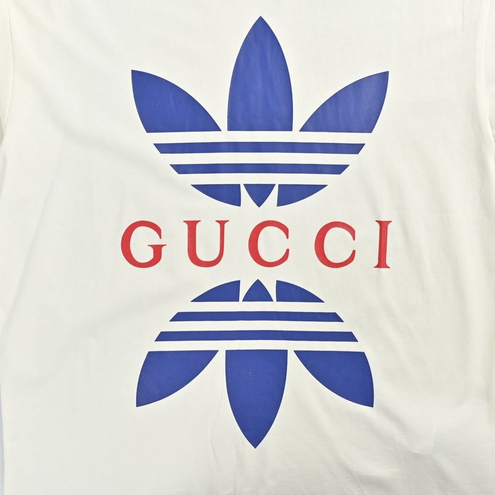 GUCCI T-shirts-409