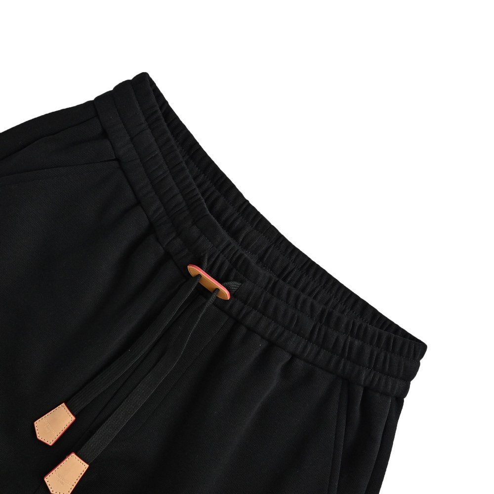 LV Shorts-301