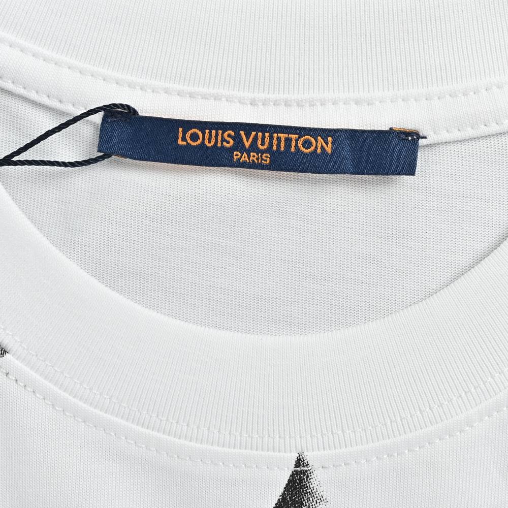 LV T-shirts-2641