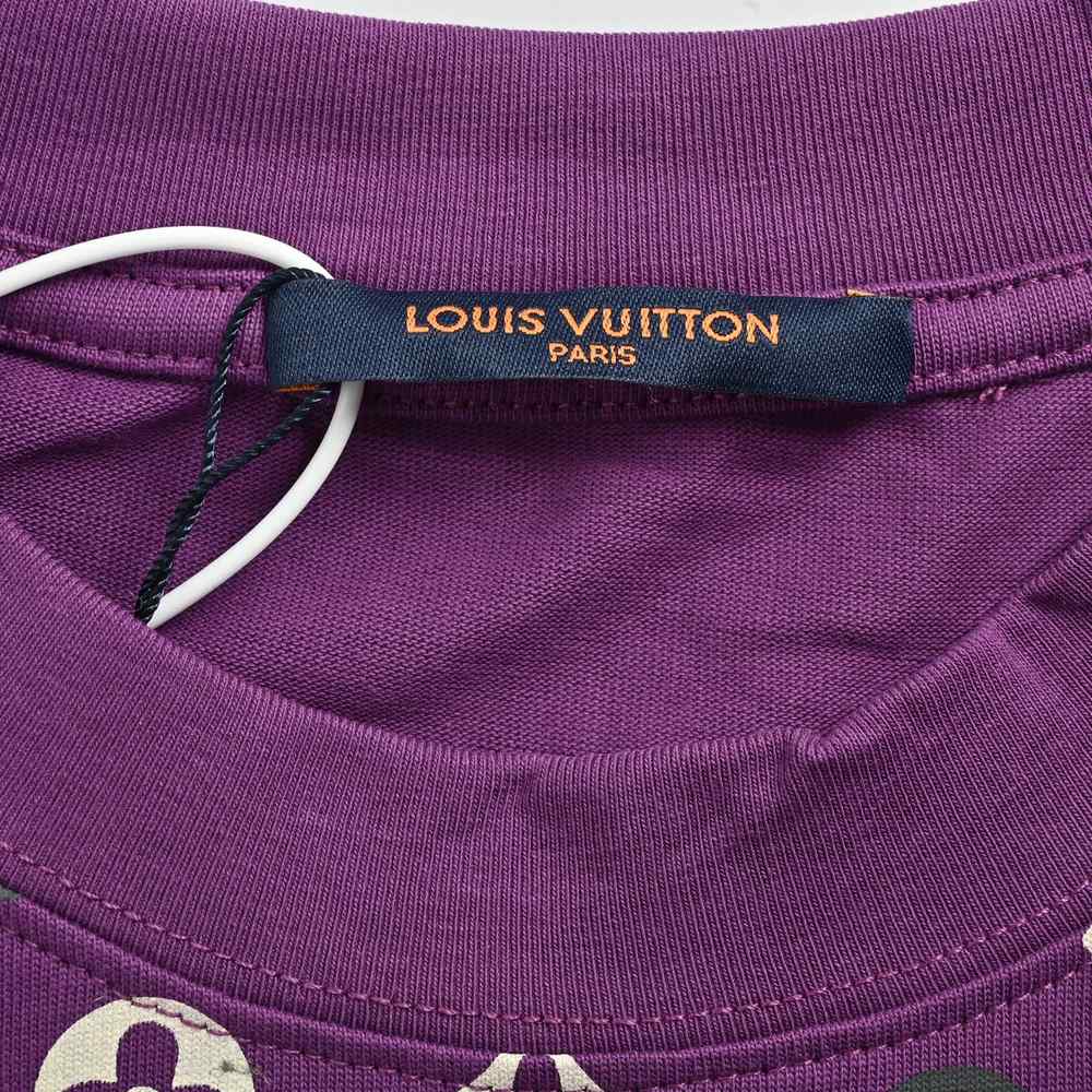 LV T-shirts-2666