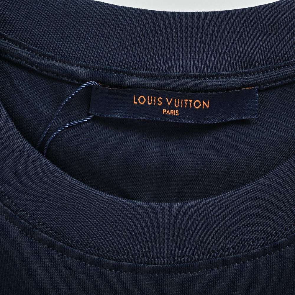 LV T-shirts-2542