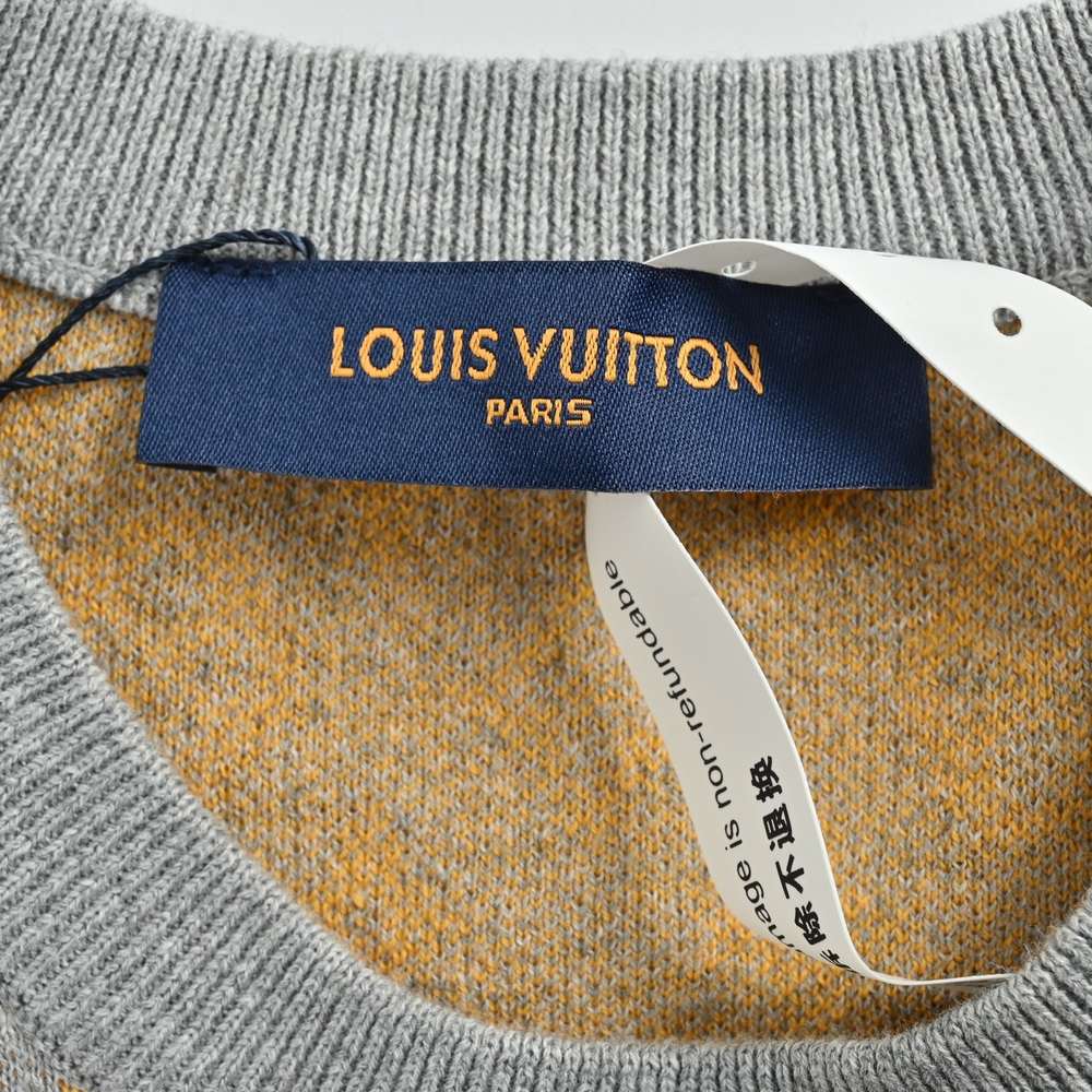 LV T-shirts-2861