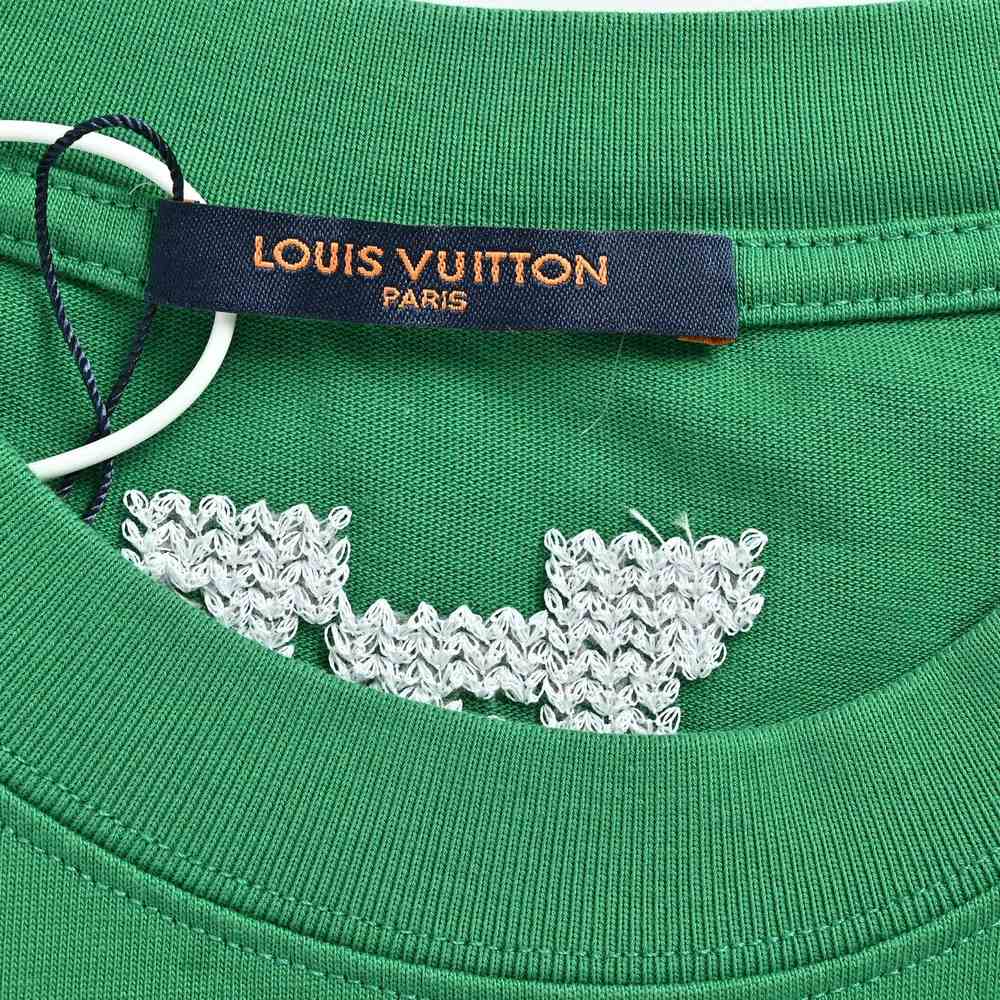 LV T-shirts-2422