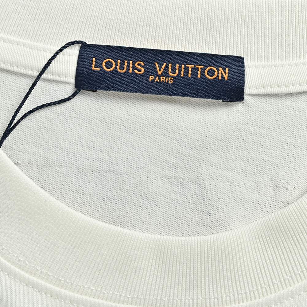 LV T-shirts-2674