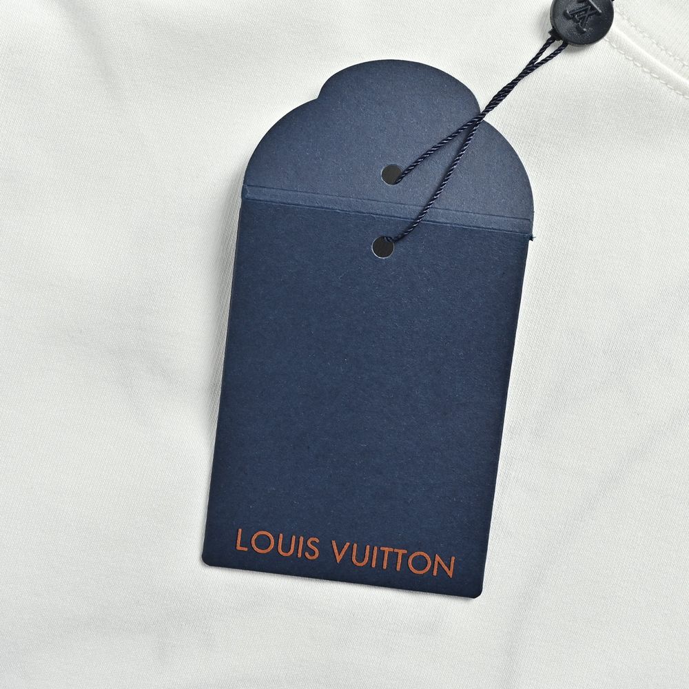 LV T-shirts-2598