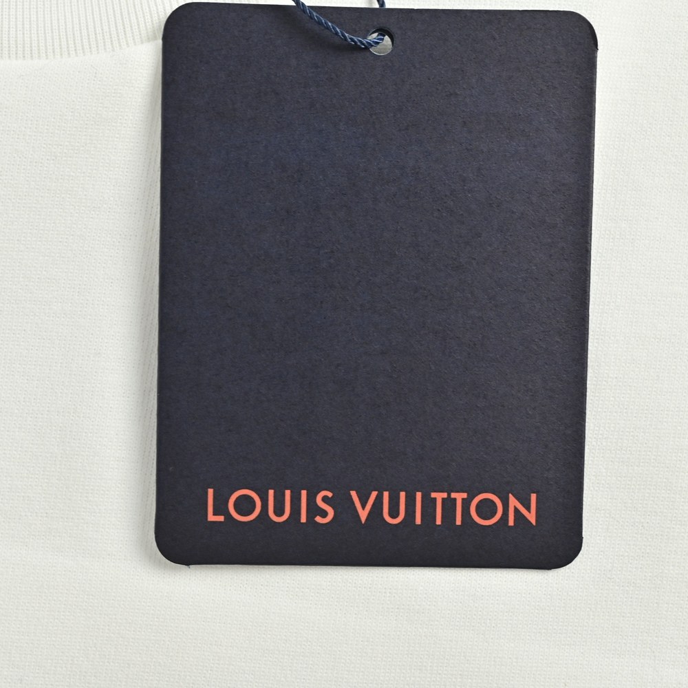LV T-shirts-2500