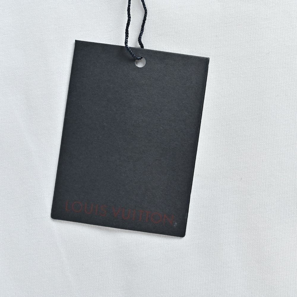 LV T-shirts-2601
