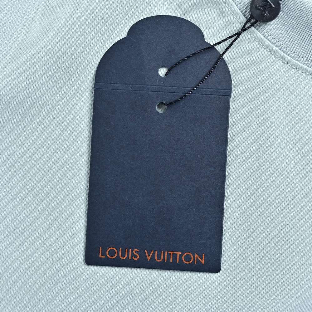 LV T-shirts-2676