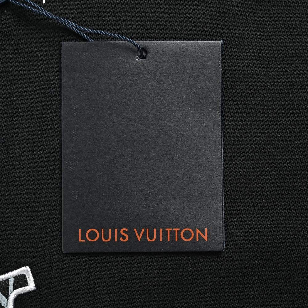 LV T-shirts-2647