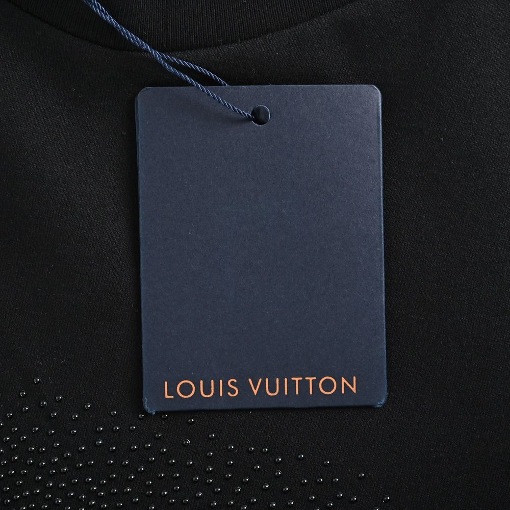 LV T-shirts-2423