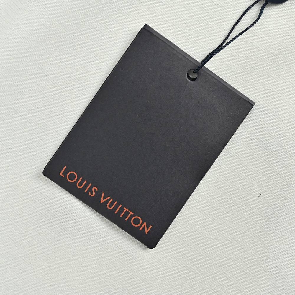 LV T-shirts-2730