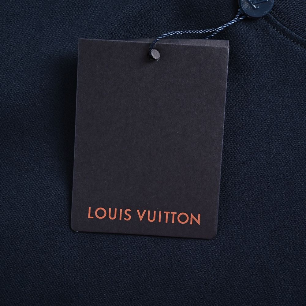LV T-shirts-2542