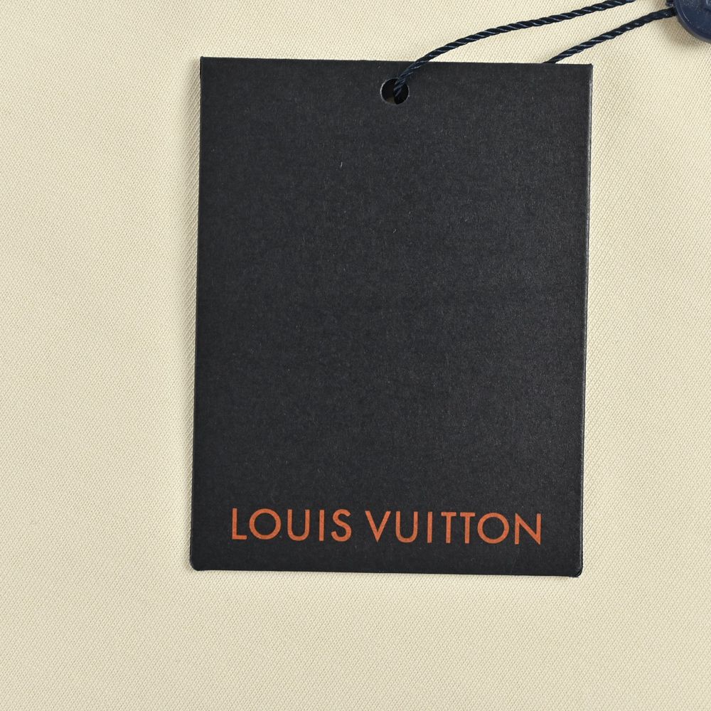 LV T-shirts-2681