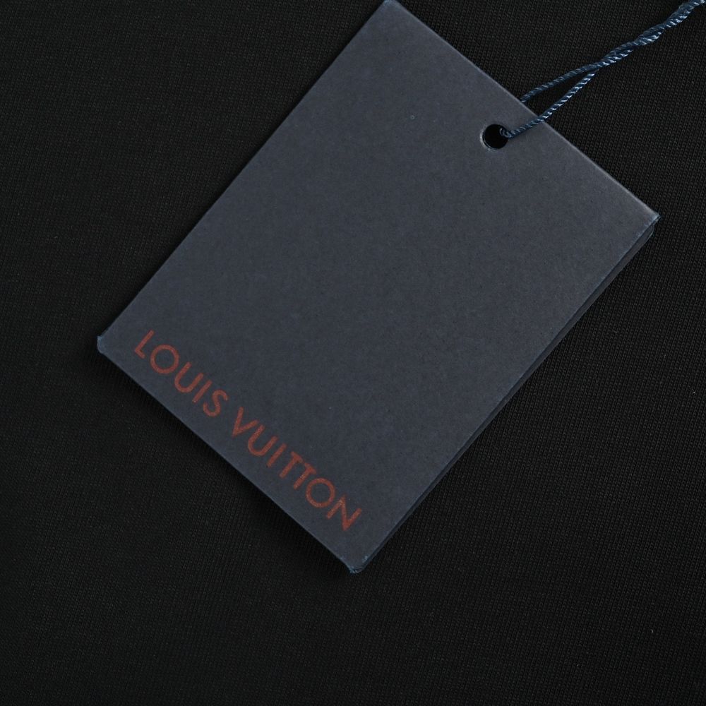 LV T-shirts-2501