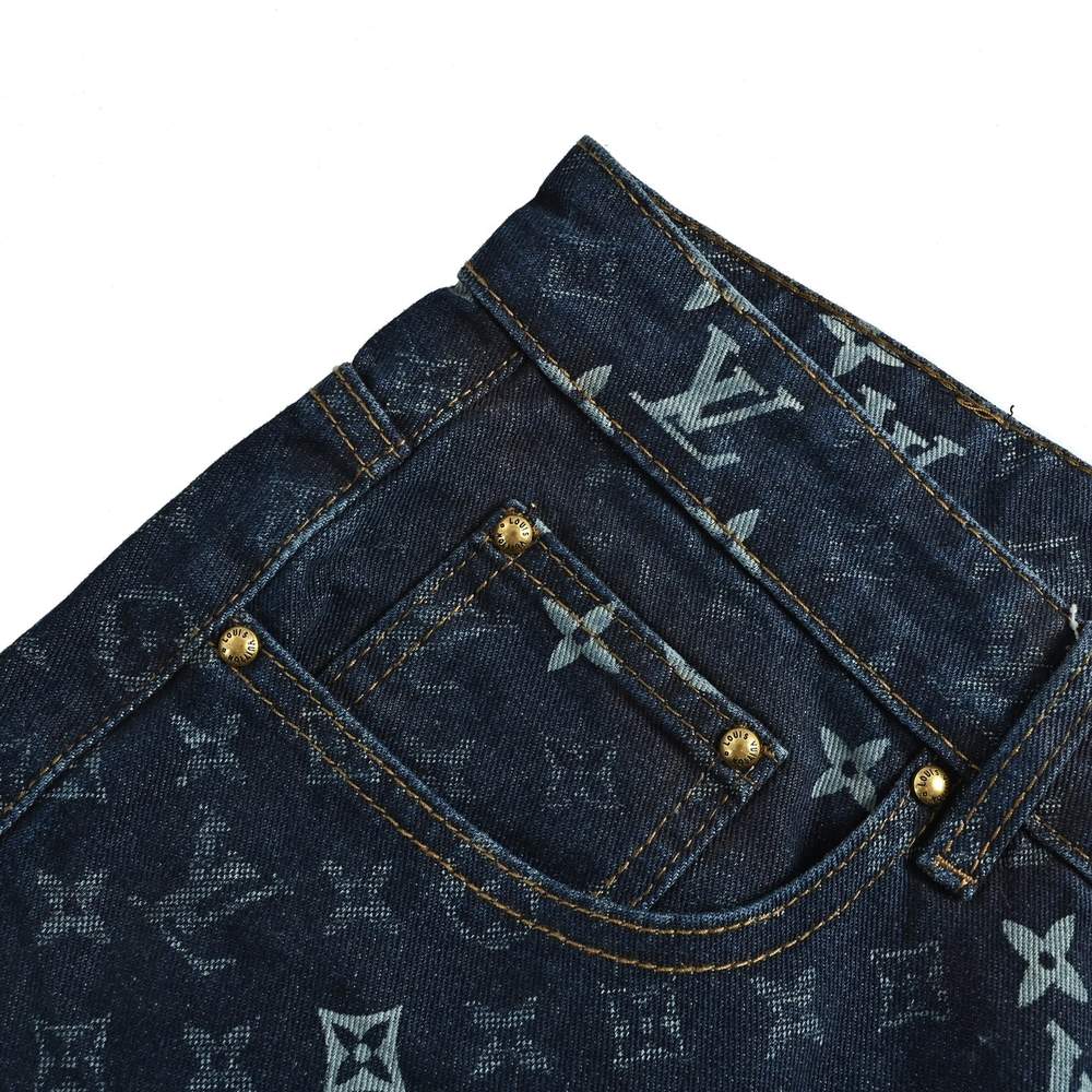LV Shorts-377