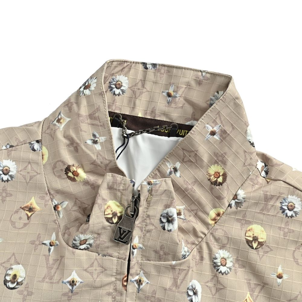 LV Jacket-238