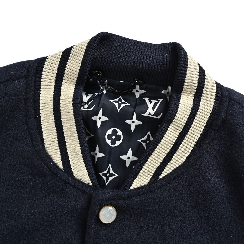 LV Jacket-307