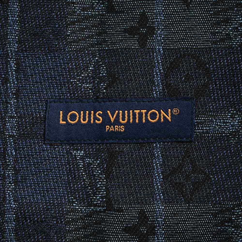 LV Jacket-239