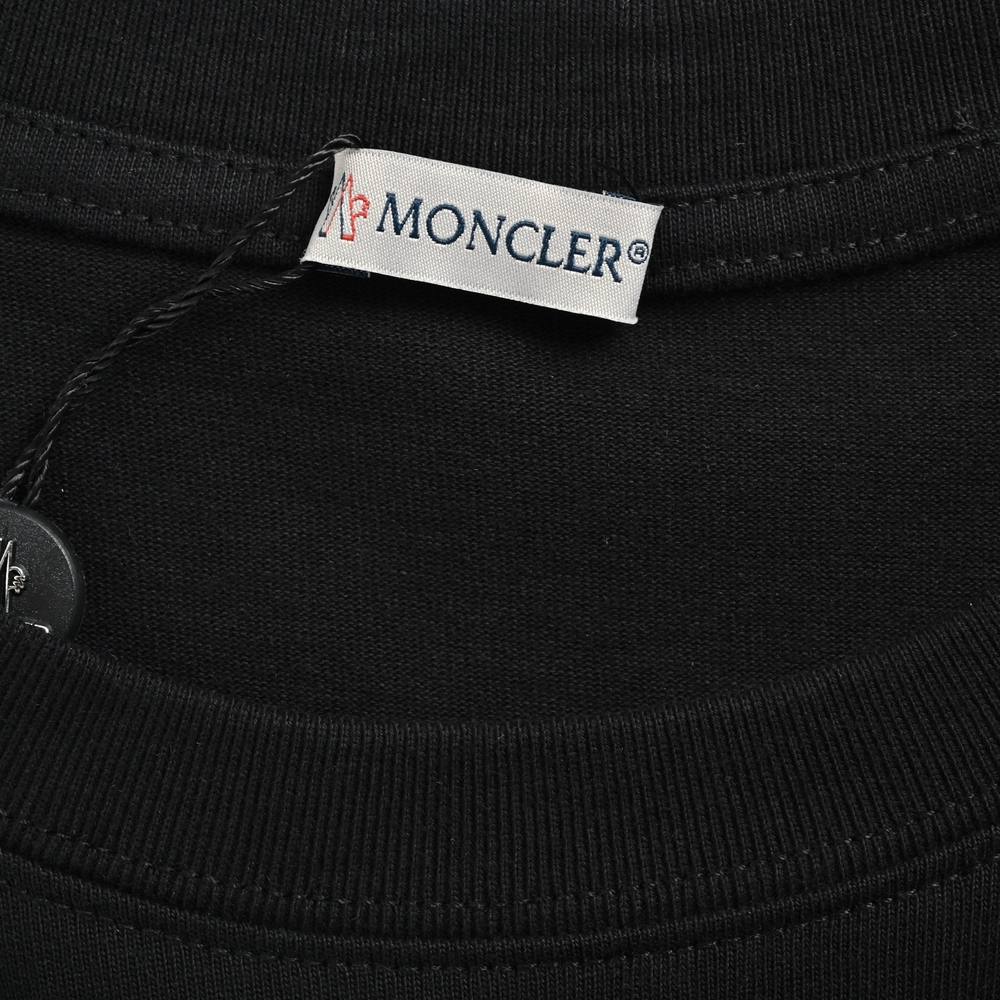 Moncler T-shirts-1056